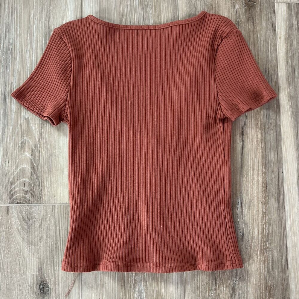 BNWOT Orange Vneck Womens Ribbed Button Down Crop Top Blouse Shirt Forever 21 sm - Picture 3 of 4